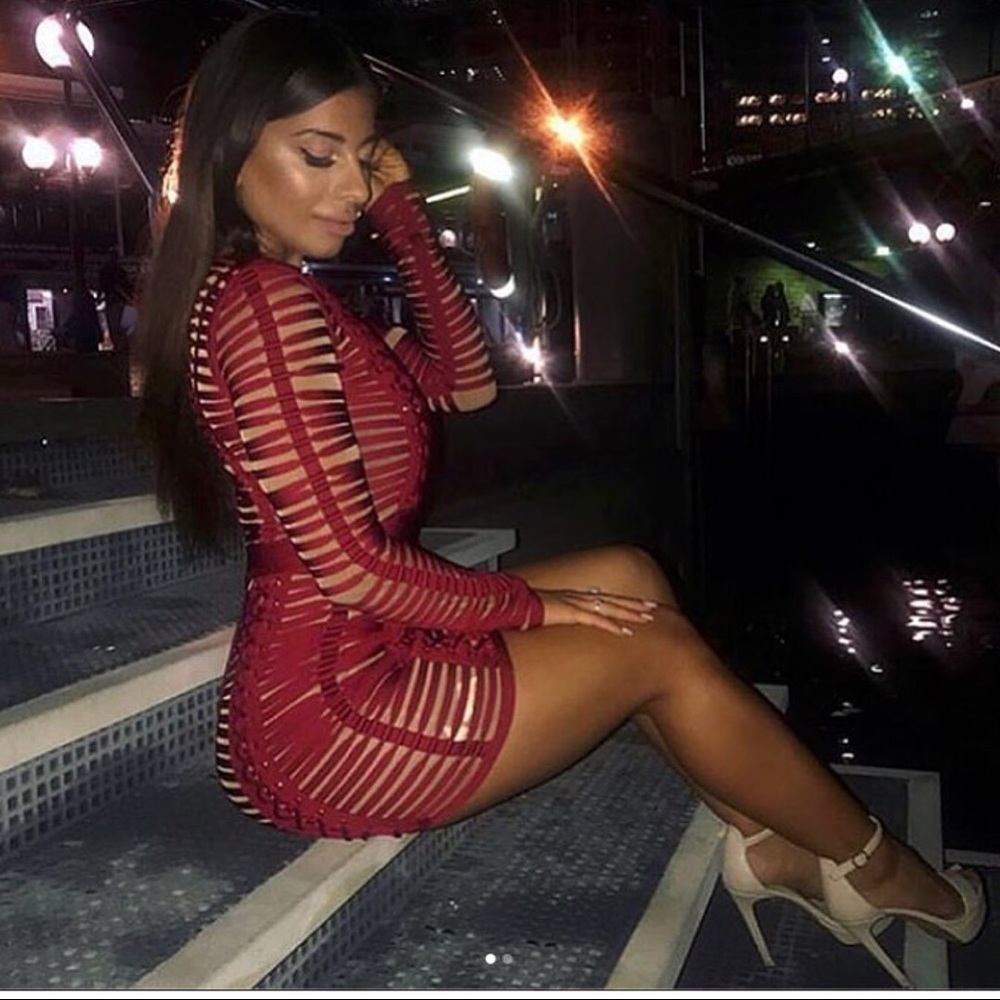Wine Red Long sleeve bandage dress